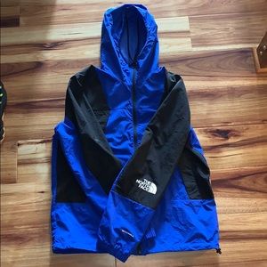 The north face wind breaker